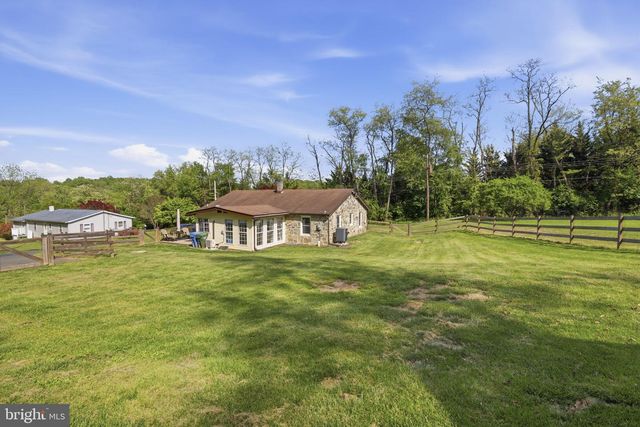 1730 RIDGE RD, Whiteford, MD 21160