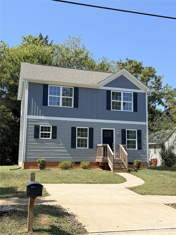 1316 4th Street, Statesville, NC 28677