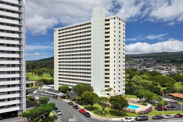 1160 Ala Napunani Street 1806, Honolulu, HI 96818
