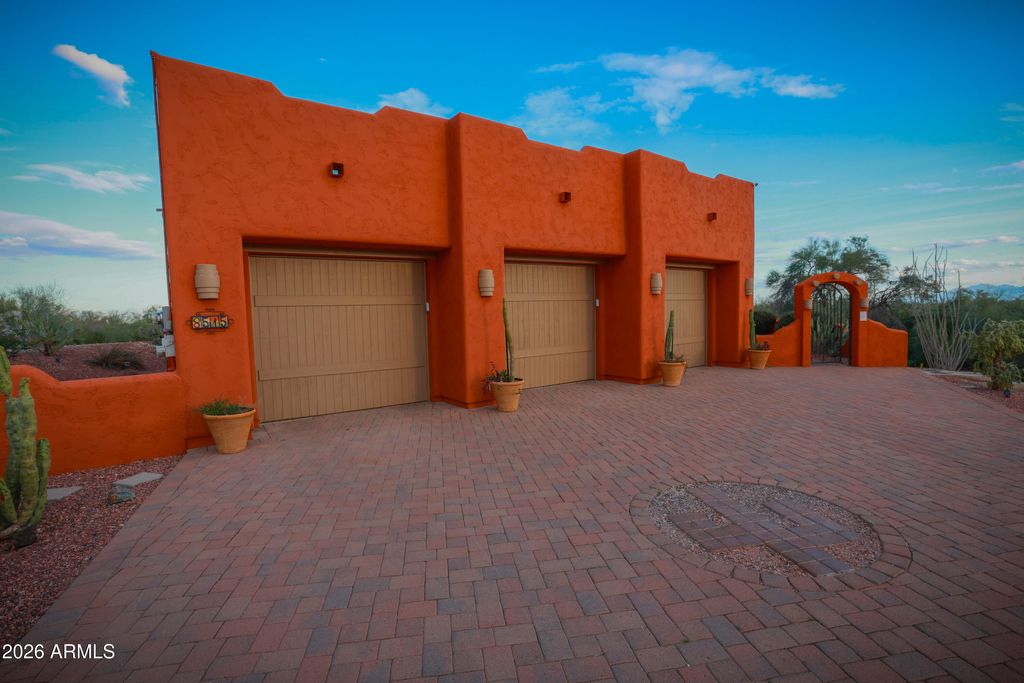 8515 N 192ND Avenue, Waddell, AZ 85355