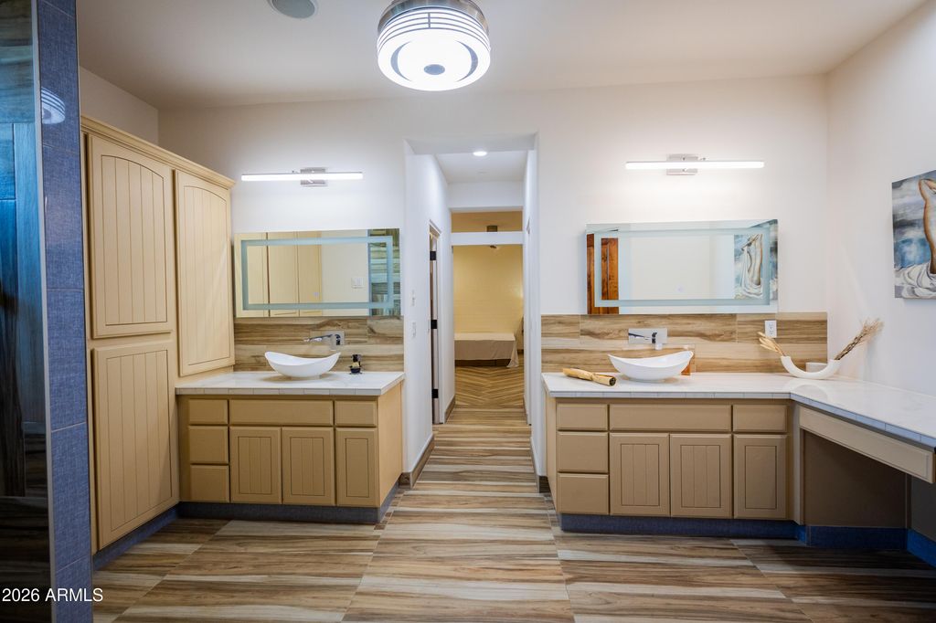 Image 13 of property listing at 8515 N 192ND Avenue, Waddell, AZ 85355