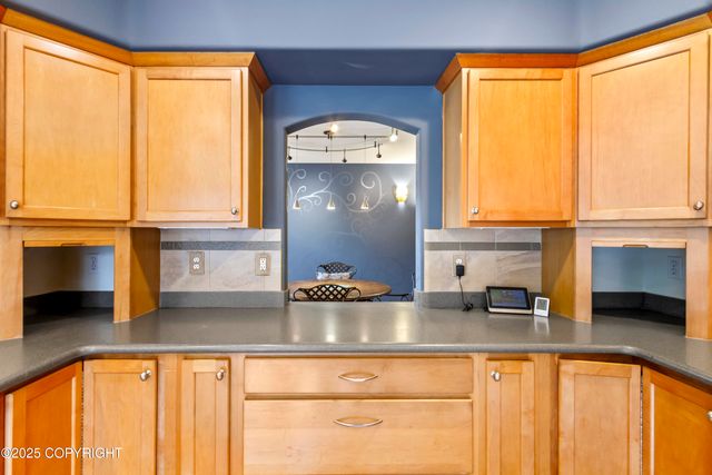 2301 Harbor Landing Circle, Anchorage, AK 99515