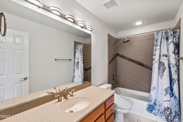 2301 Harbor Landing Circle, Anchorage, AK 99515