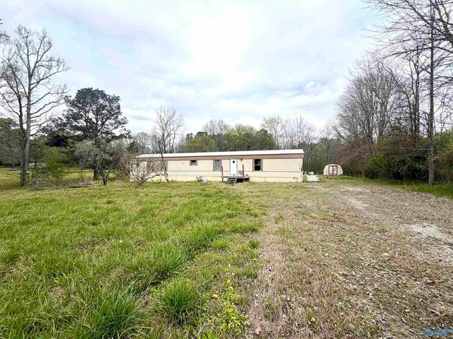 1328 Tidmore Bend Road, Gadsden, AL 35901
