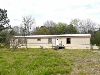 1328 Tidmore Bend Road, Gadsden, AL 35901