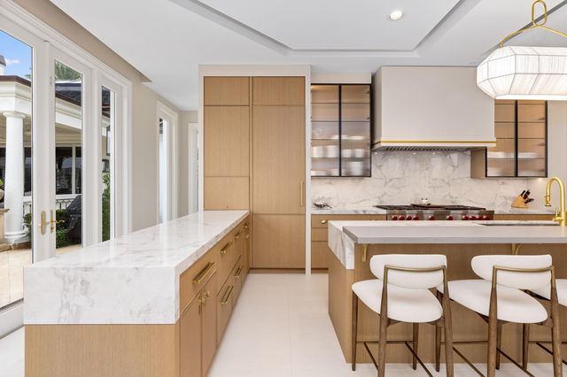 2989 Spanish River Road, Boca Raton, FL 33432