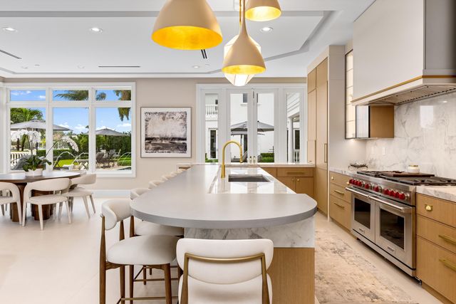 2989 Spanish River Road, Boca Raton, FL 33432