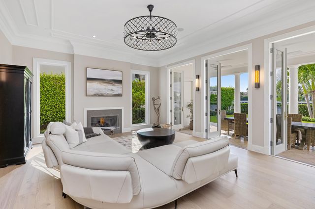 2989 Spanish River Road, Boca Raton, FL 33432