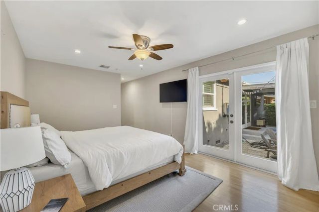 6458 Hanna Ave, Woodland Hills, CA 91303