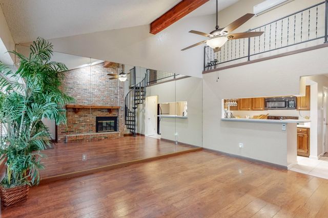 2569 Shady Ridge Drive, Bedford, TX 76021