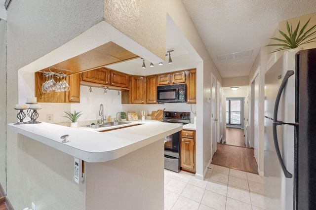 2569 Shady Ridge Drive, Bedford, TX 76021