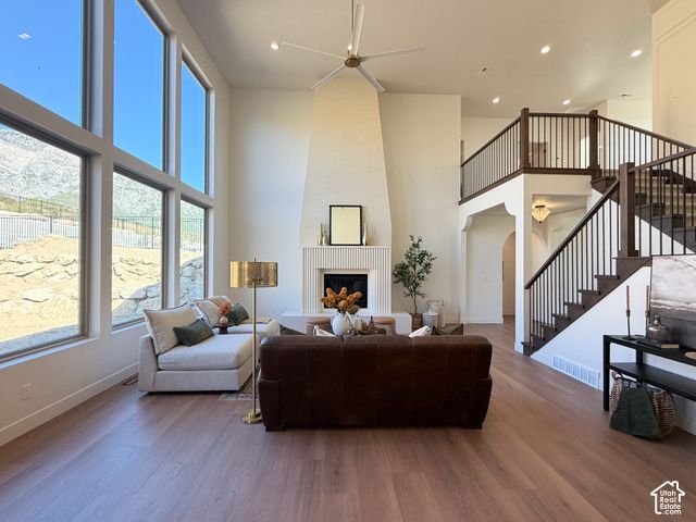 1258 W CARIBOU CT, Pleasant View, UT 84414