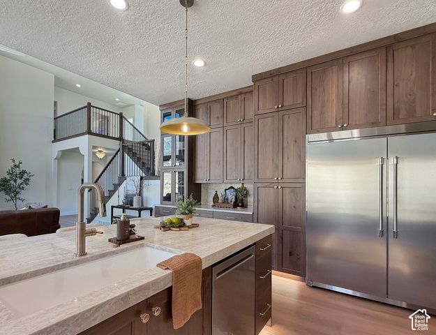 1258 W CARIBOU CT, Pleasant View, UT 84414