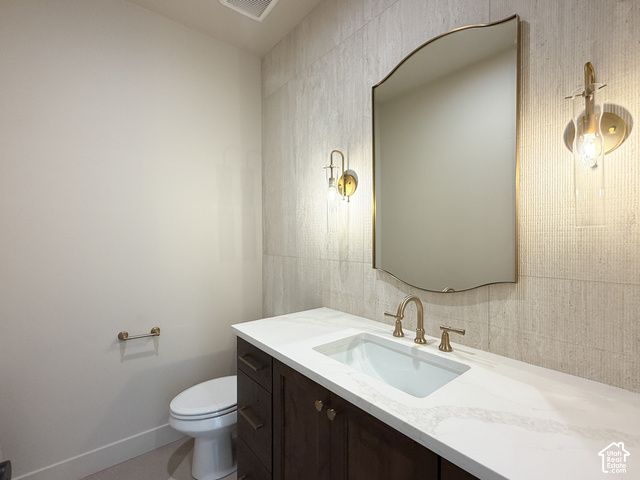 1258 W CARIBOU CT, Pleasant View, UT 84414