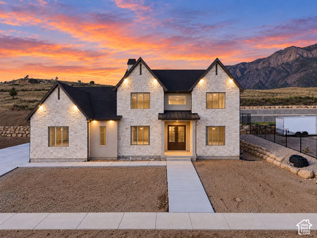 1258 W CARIBOU CT, Pleasant View, UT 84414