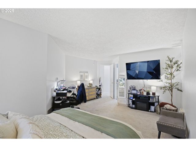 12204 Se 7TH St, Vancouver, WA 98683