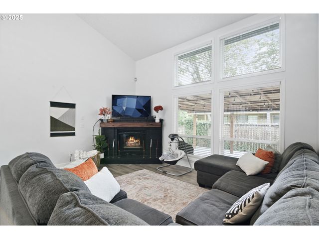 12204 Se 7TH St, Vancouver, WA 98683