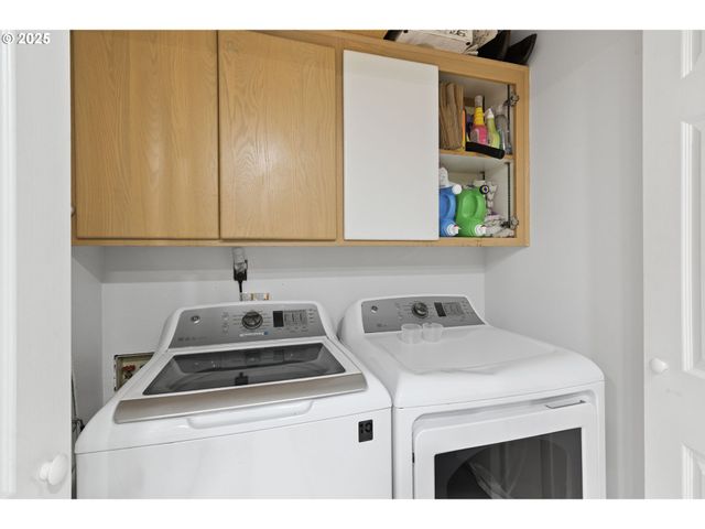 12204 Se 7TH St, Vancouver, WA 98683