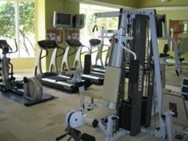 470 S Park Road 302, Hollywood, FL 33021