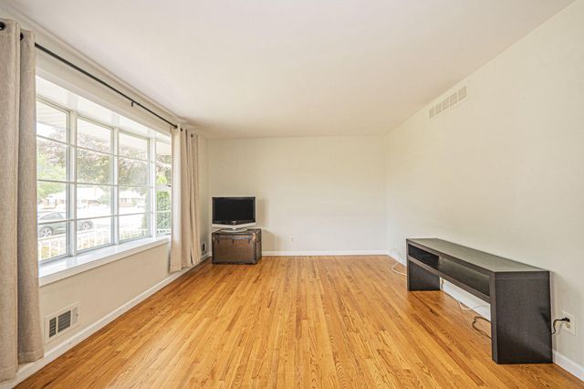 9907 FORGE PARK RD, Perry Hall, MD 21236
