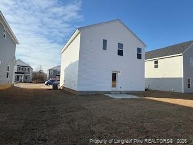 68 Stout Landing, Dunn, NC 28334