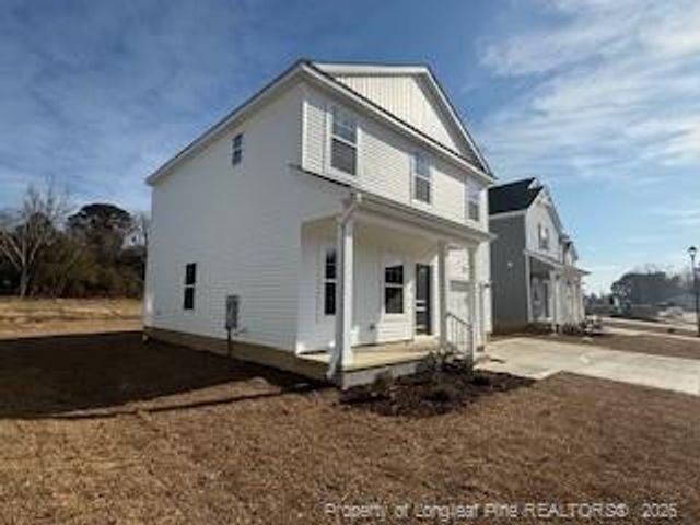 68 Stout Landing, Dunn, NC 28334