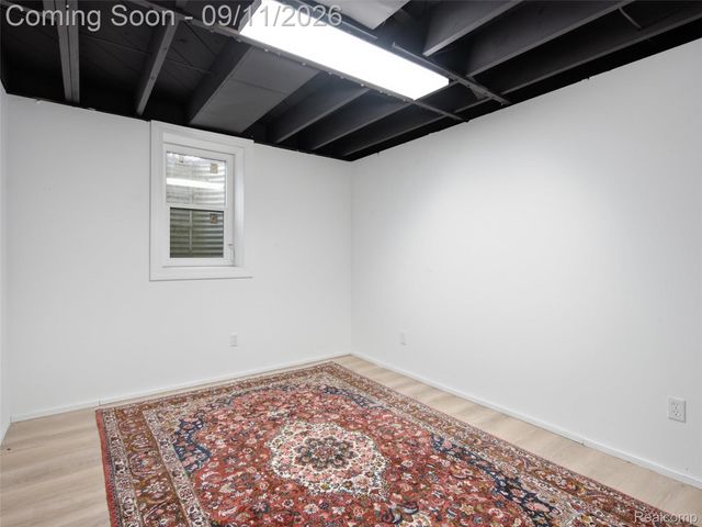 2645 Ayrshire Drive, Bloomfield Charter Township, MI 48302