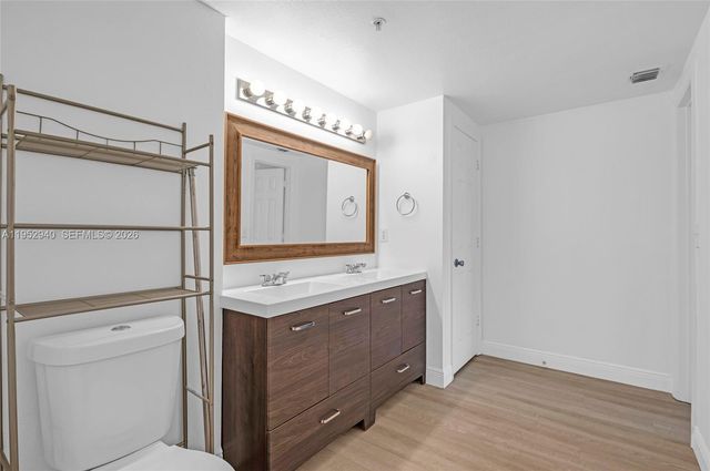 11700 SW 2nd St 13306, Pembroke Pines, FL 33025