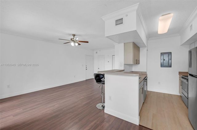 11700 SW 2nd St 13306, Pembroke Pines, FL 33025