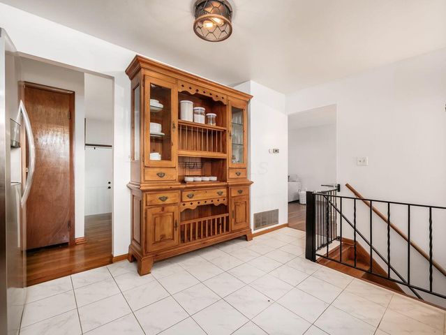 1208 Belden Road, Columbus, OH 43229