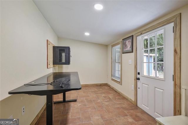 2866 Loring Road NW, Kennesaw, GA 30152