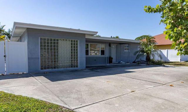 10126 E 4TH STREET E, Treasure Island, FL 33706