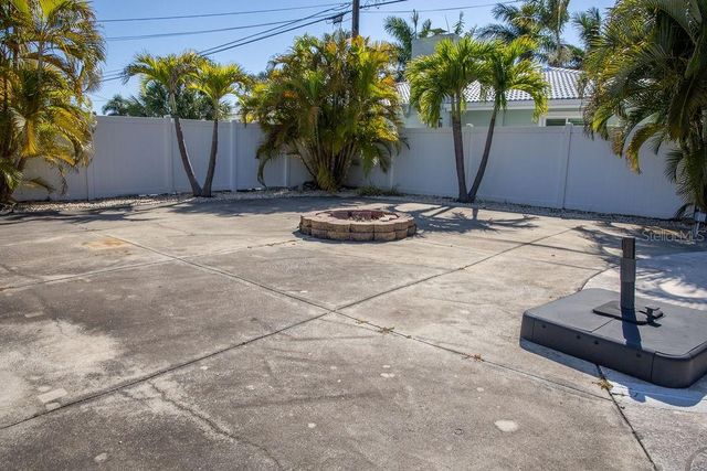 10126 E 4TH STREET E, Treasure Island, FL 33706