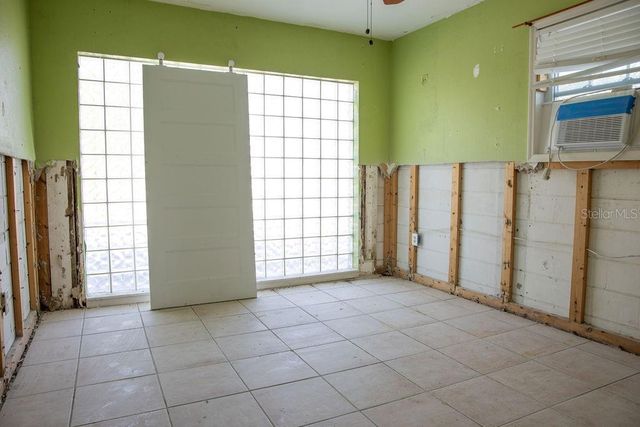 10126 E 4TH STREET E, Treasure Island, FL 33706