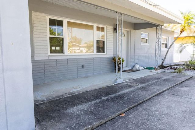 10126 E 4TH STREET E, Treasure Island, FL 33706