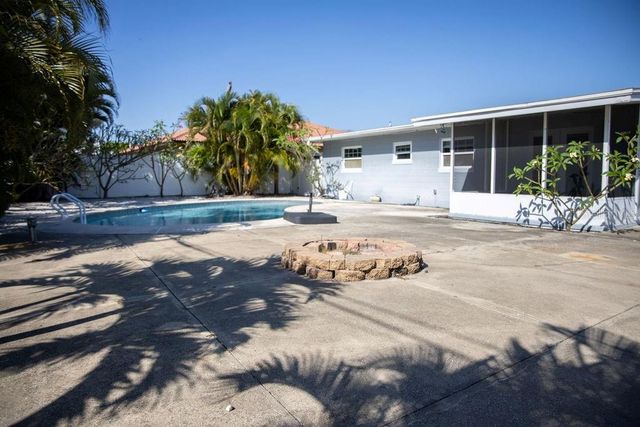 10126 E 4TH STREET E, Treasure Island, FL 33706