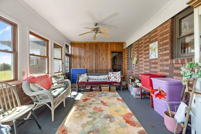 1661 Valley Oak-Welborn Road, Somerset, KY 42503