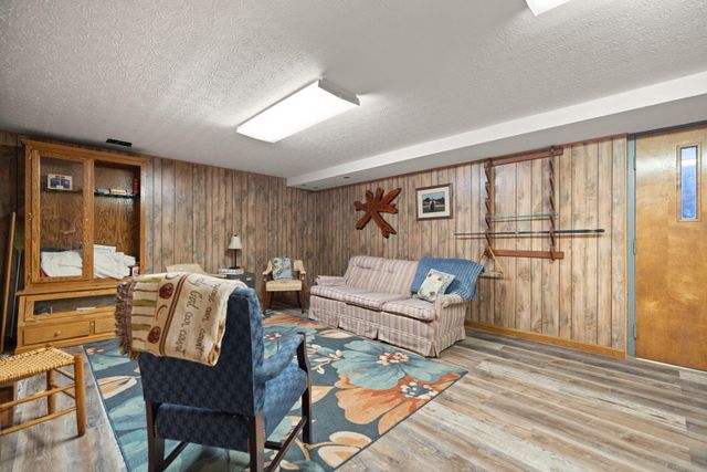 1661 Valley Oak-Welborn Road, Somerset, KY 42503