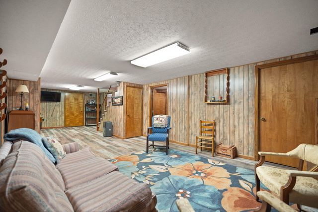 1661 Valley Oak-Welborn Road, Somerset, KY 42503