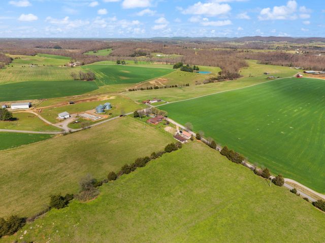 1661 Valley Oak-Welborn Road, Somerset, KY 42503