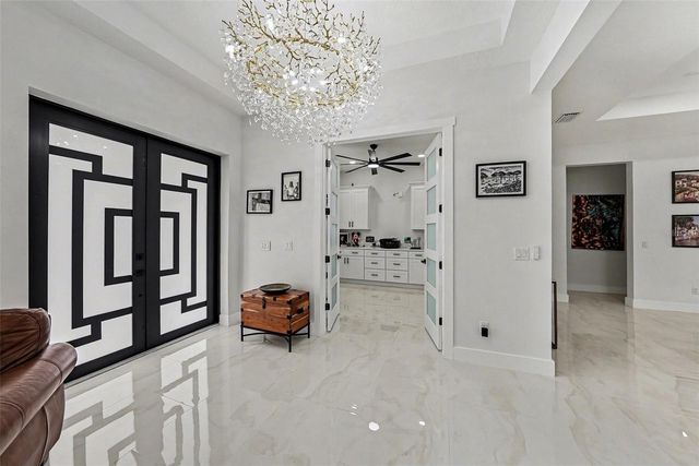 14060 SYDNEY ROAD, Dover, FL 33527