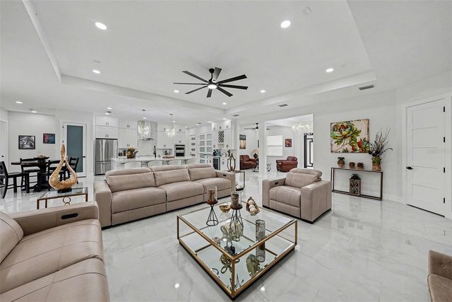 14060 SYDNEY ROAD, Dover, FL 33527