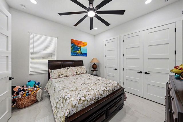 14060 SYDNEY ROAD, Dover, FL 33527