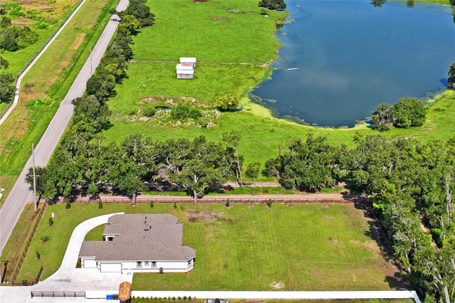 14060 SYDNEY ROAD, Dover, FL 33527