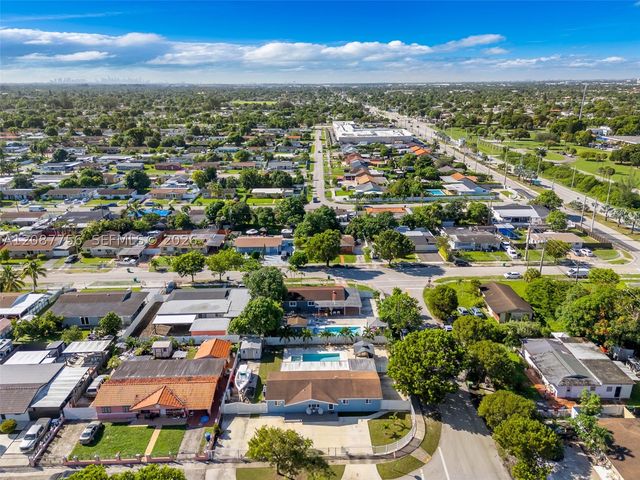 4522 NW 204th St, Miami Gardens, FL 33055