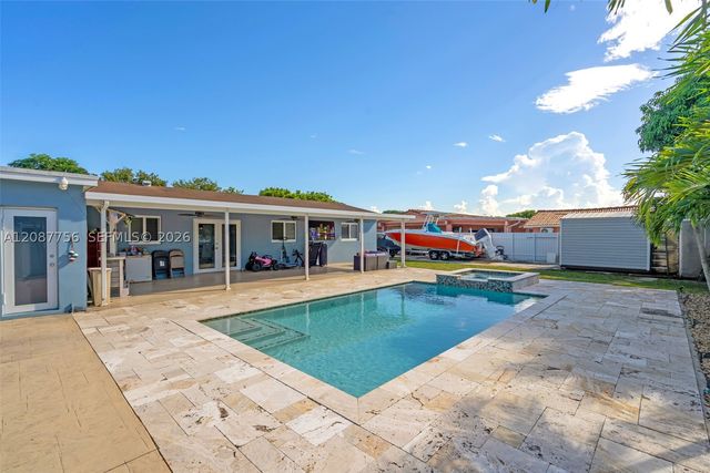 4522 NW 204th St, Miami Gardens, FL 33055