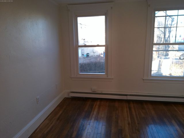 65-67 4th Avenue 2, Haverhill, MA 01830