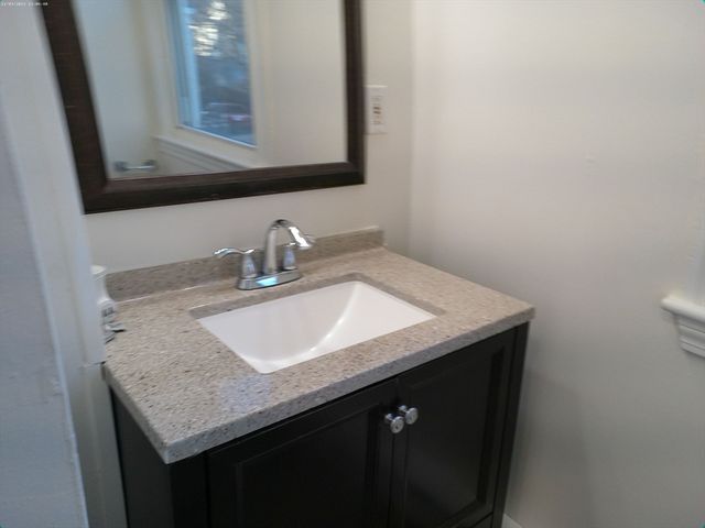 65-67 4th Avenue 2, Haverhill, MA 01830