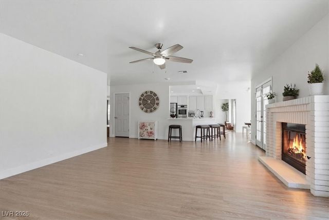 9433 Salt Water Court, Las Vegas, NV 89117