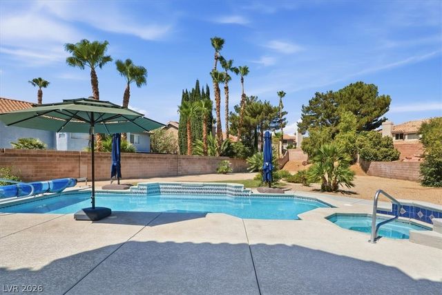 9433 Salt Water Court, Las Vegas, NV 89117